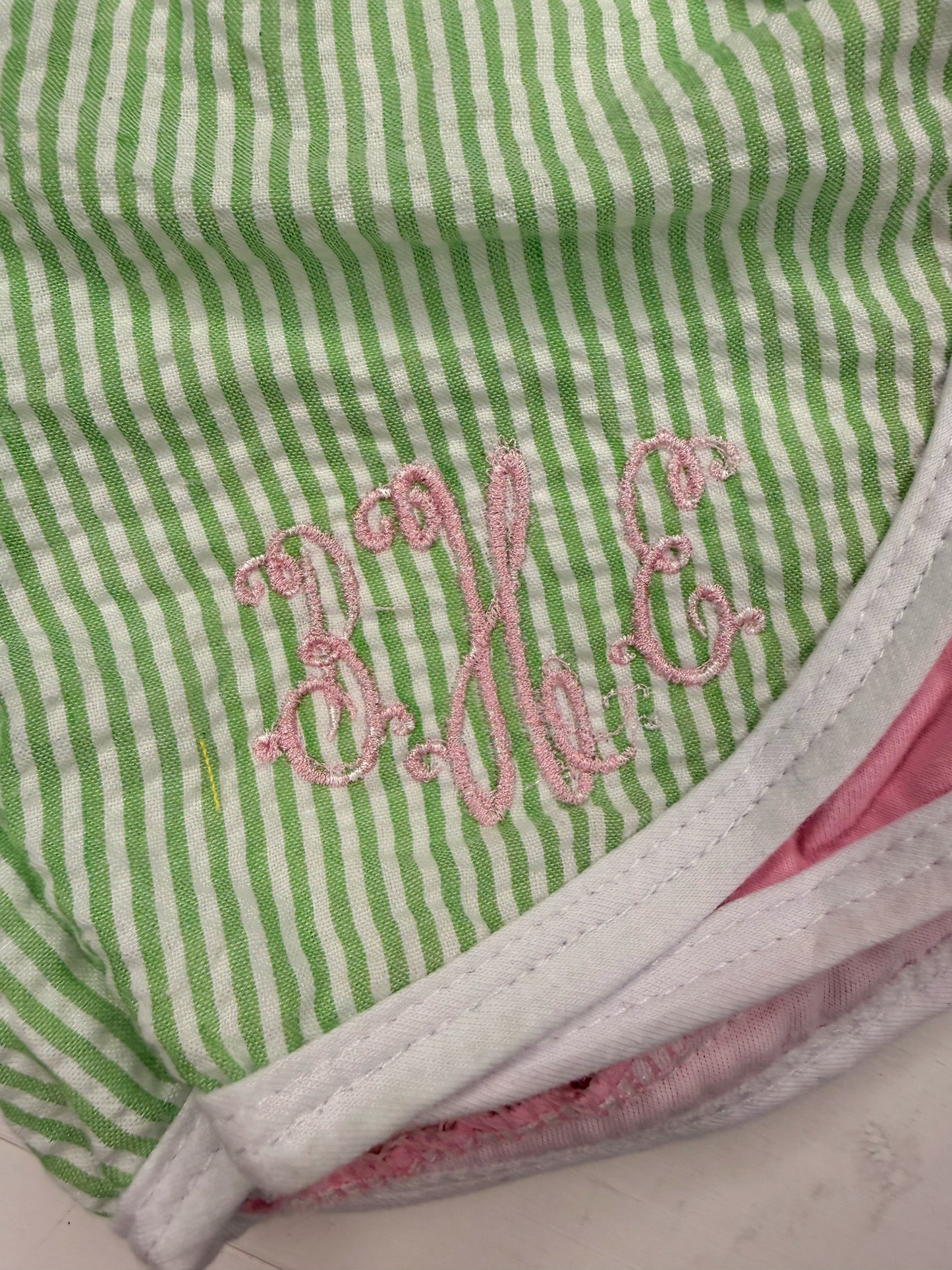 bHe Green Seersucker Running Shorts 12M- Imperfect