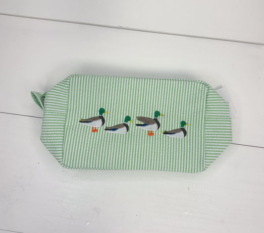 Green Duck Seersucker Everything Bag